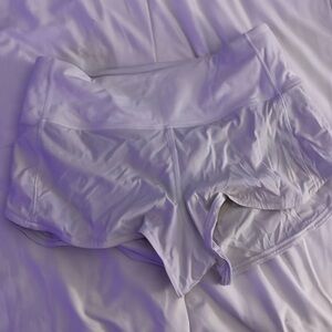 lululemon white speed up shorts 2.5 inch
